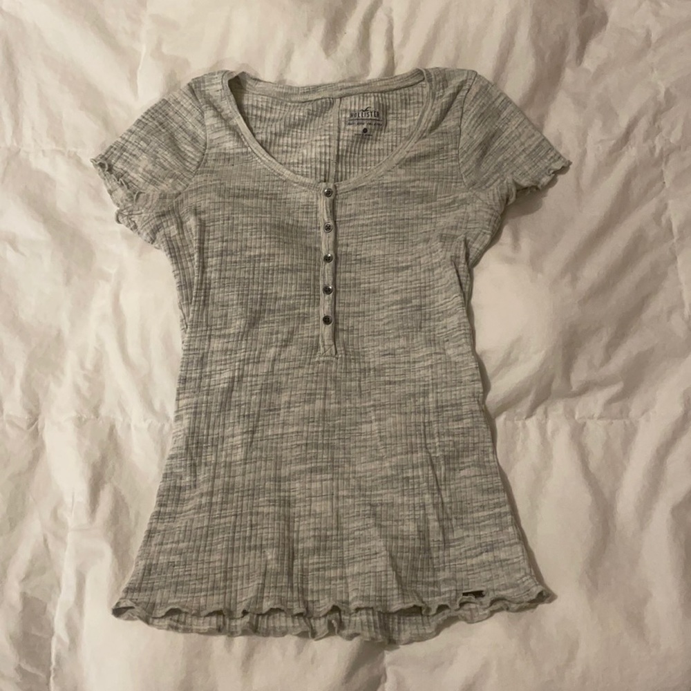 Hollister shirt